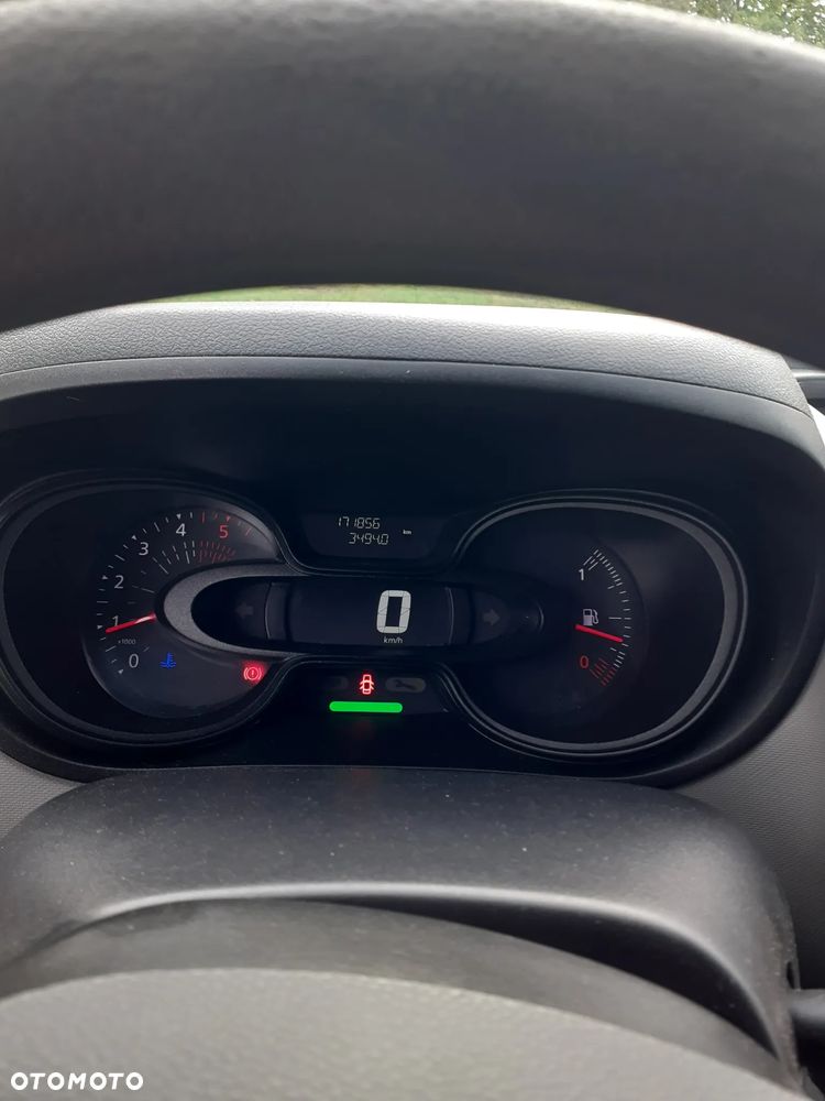 Renault Trafic - 10