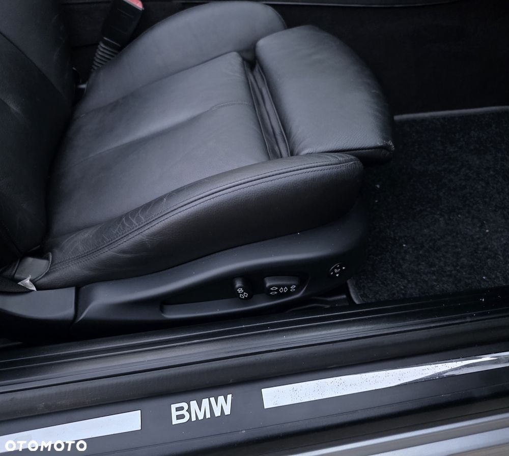 BMW Seria 6 630 i - 22