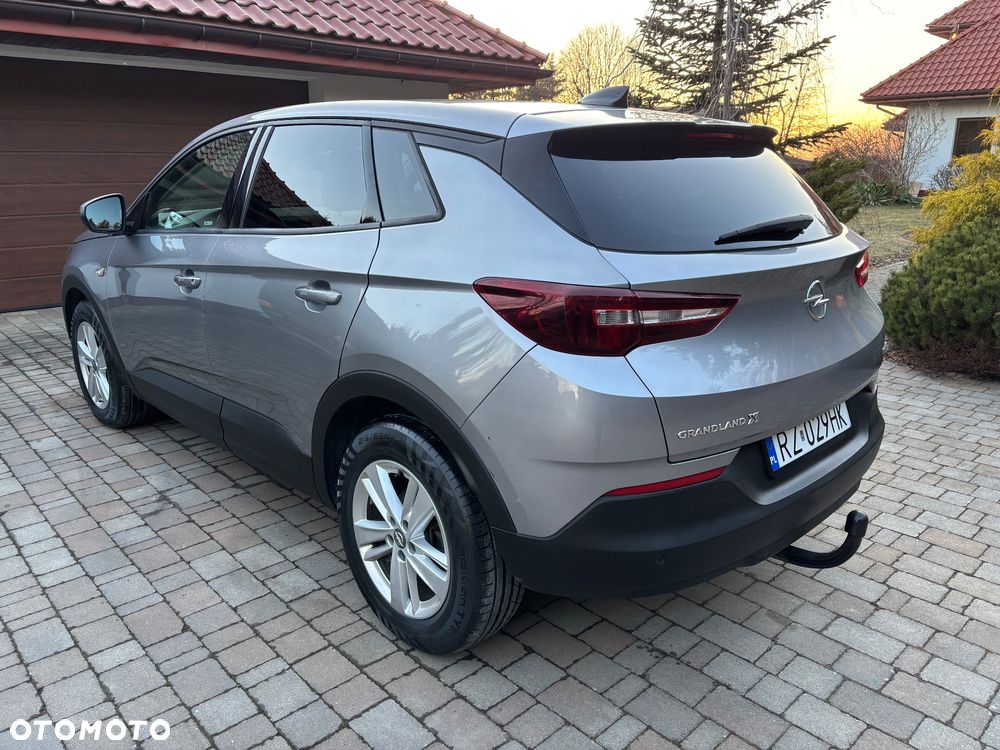 Opel Grandland X 1.2 Start/Stop Business Edition - 8