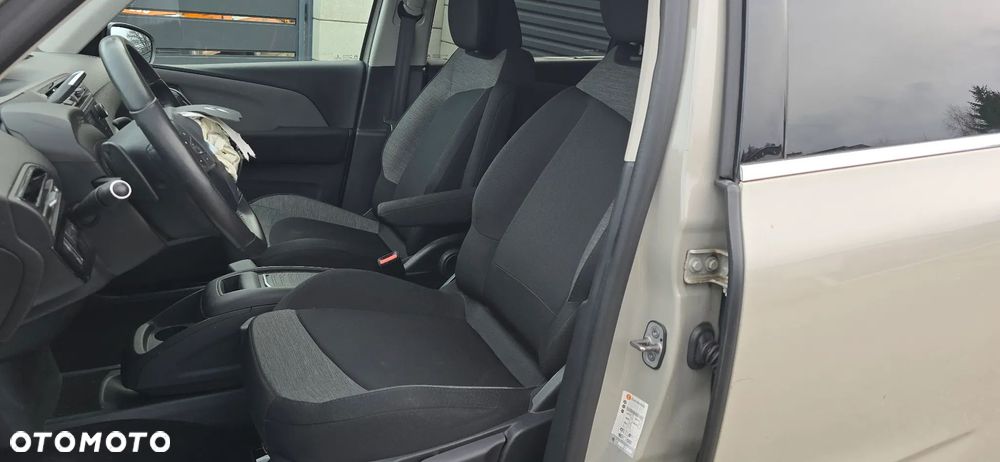 Citroën C4 SpaceTourer Grand BlueHDi 130 Stop&Start EAT8 BUSINESS CLASS - 29