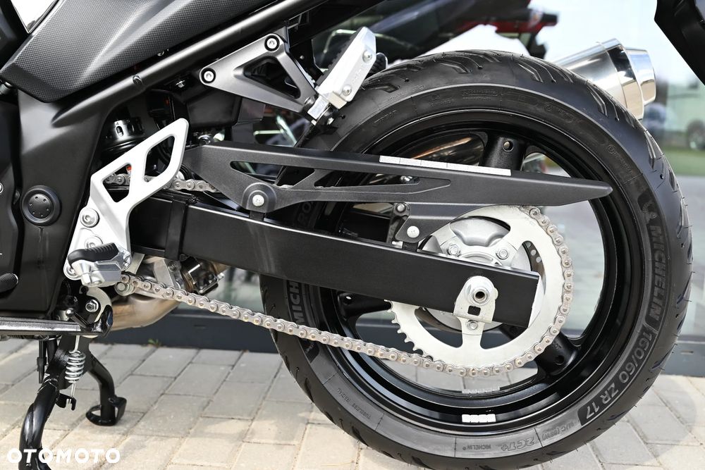 Suzuki Bandit - 34