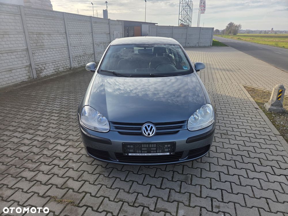 Volkswagen Jetta 1.6 Trendline - 2