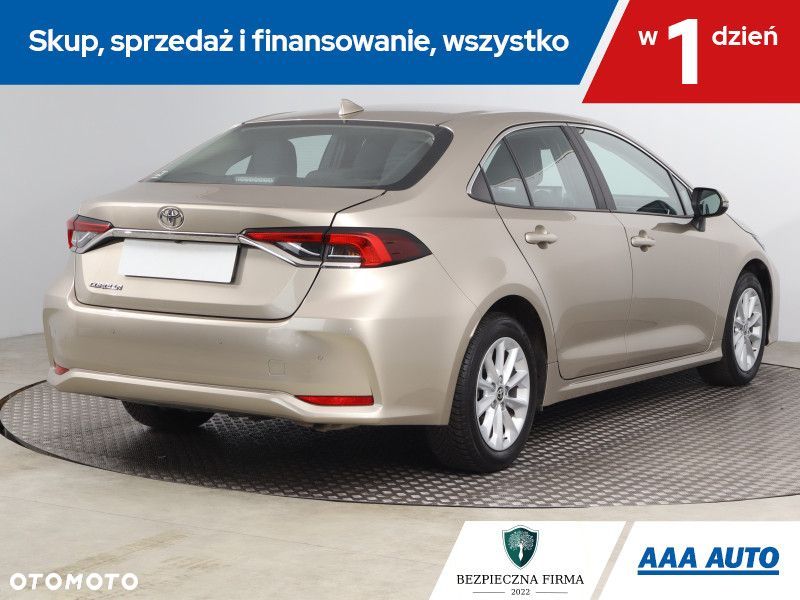 Toyota Corolla - 6