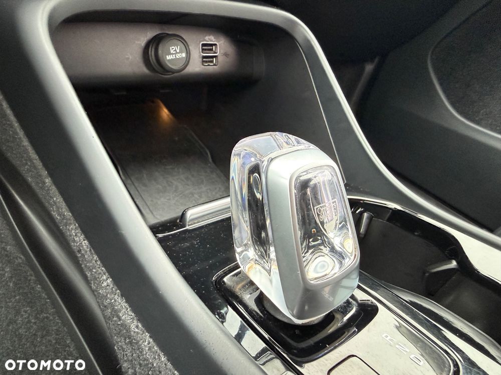 Volvo XC 40 D3 SCR Inscription - 32