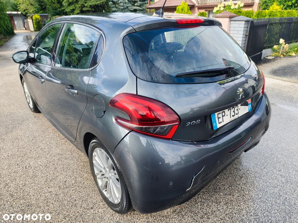 Peugeot 208 1.2 PureTech Allure - 4