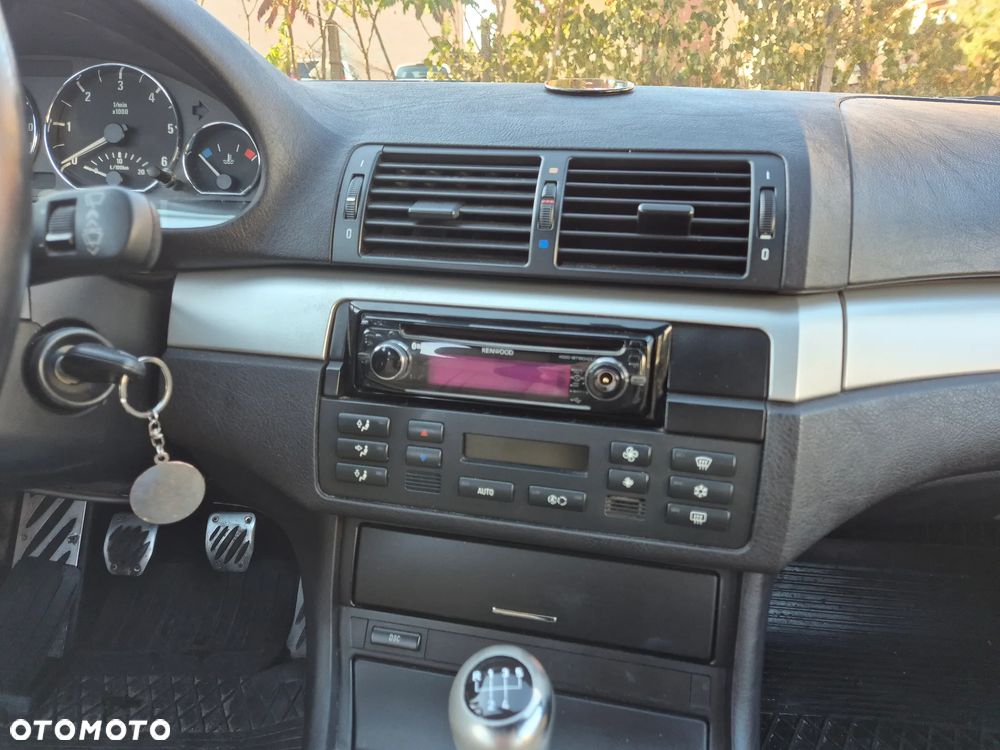 BMW Seria 3 318d - 22