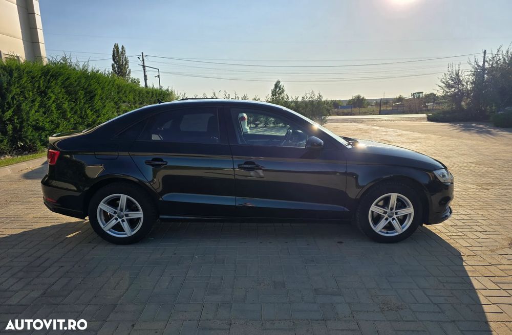 Audi A3 1.6 TDI Limousine sport - 5