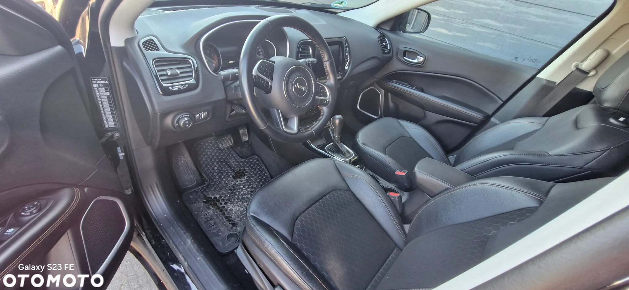 Jeep Compass - 11