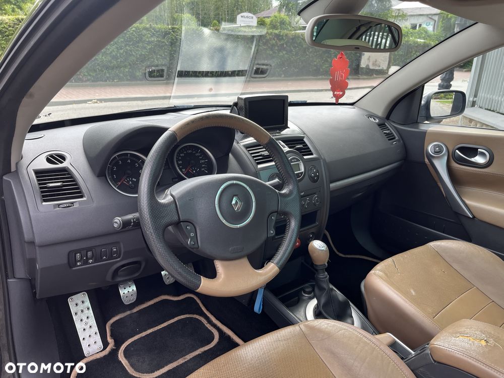 Renault Megane - 7