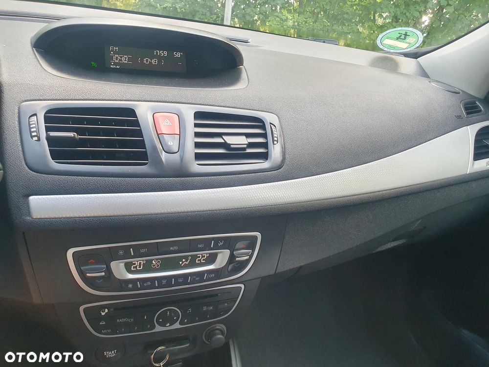 Renault Megane TCe 130 Bose Edition - 15