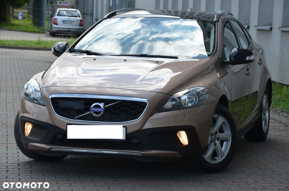 Volvo V40 Cross Country T4 Momentum - 4