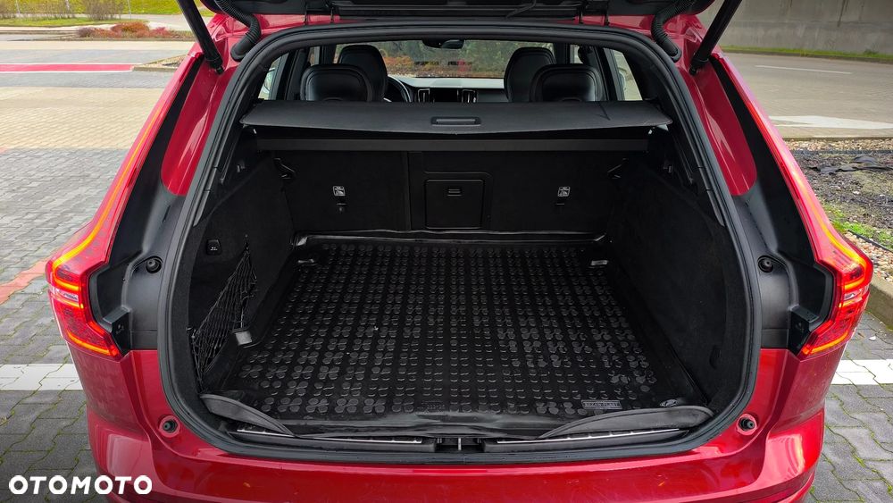 Volvo XC 60 D3 R-Design - 19