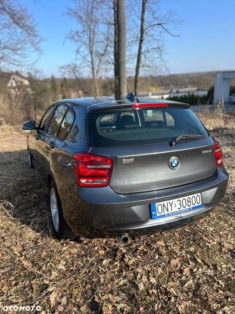 BMW Seria 1 116d EfficientDynamics - 4