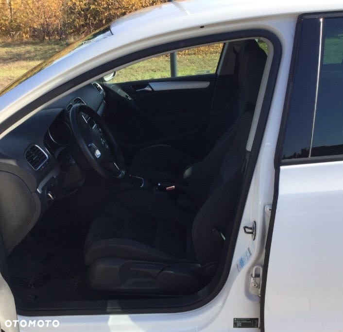 Volkswagen Golf VI 1.6 TDI Highline - 5