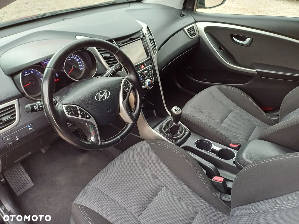 Hyundai i30 1.4 Comfort - 10
