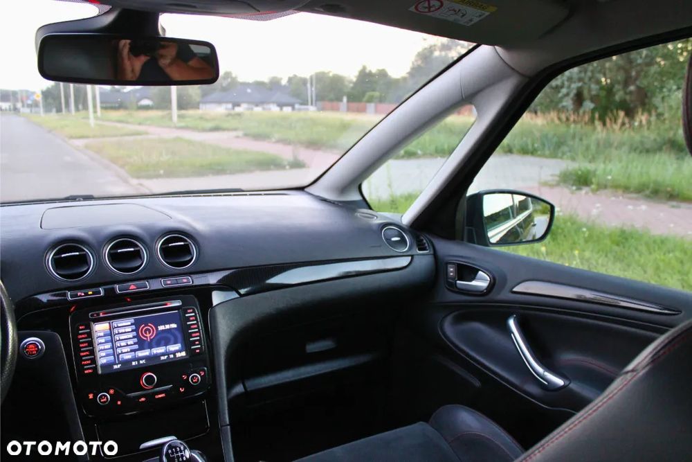 Ford S-Max 2.0 TDCi DPF Titanium - 27