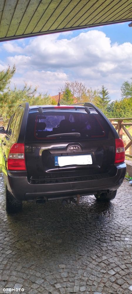 Kia Sportage 2.0 CRDi Tour - 3