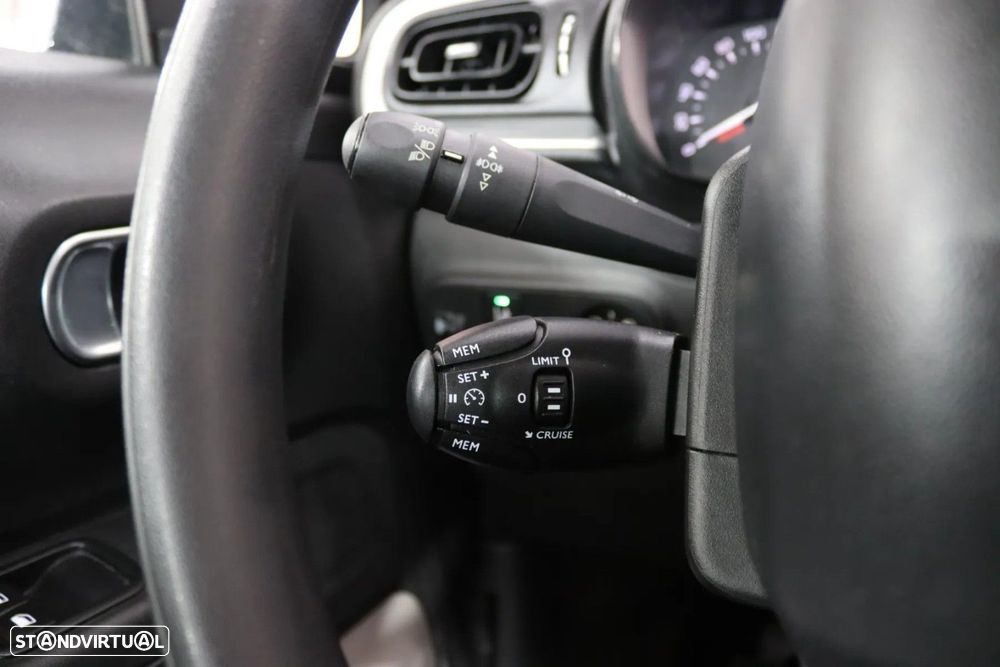 Citroën C3 1.2 PureTech C-Series - 11