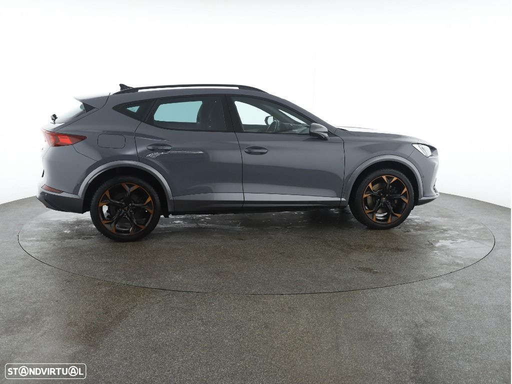 Cupra Formentor 1.4 e-Hybrid DSG VZ - 8