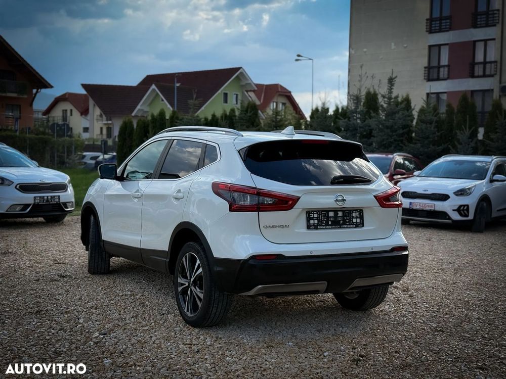 Nissan Qashqai 1.3 DIG-T TEKNA - 5