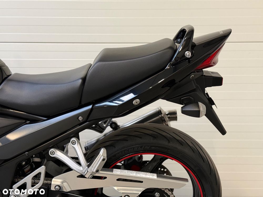 Suzuki Bandit - 34