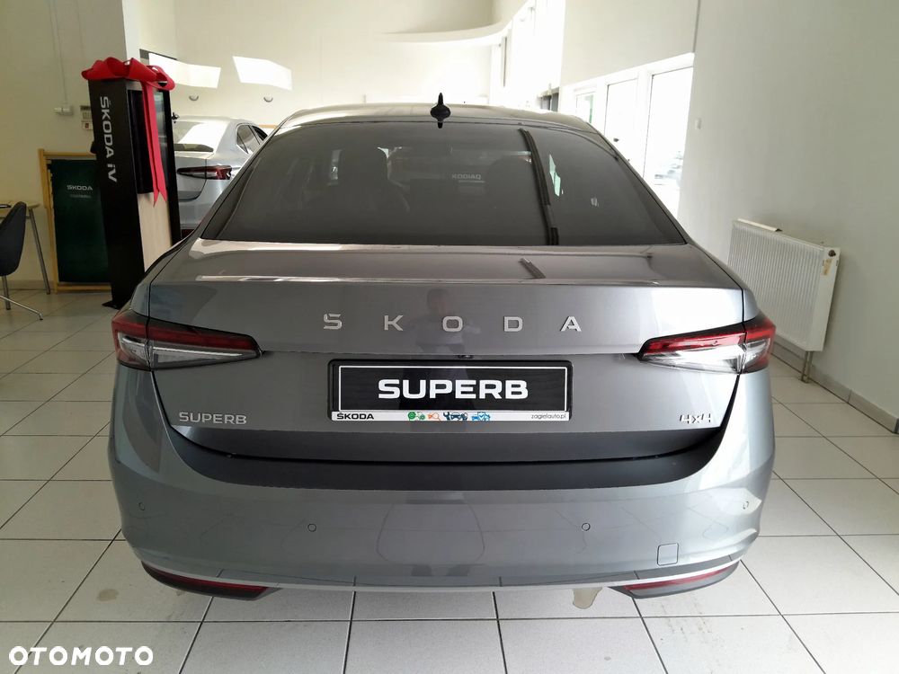 Skoda Superb 2.0 TDI SCR 4x4 L&K DSG - 6