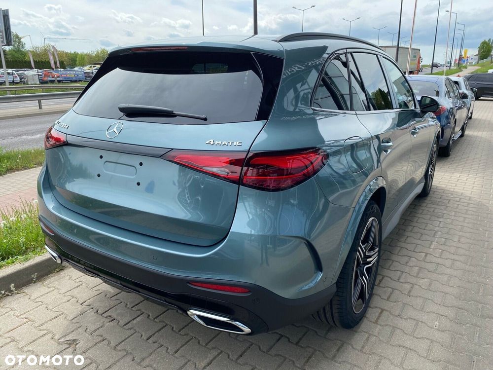 Mercedes-Benz GLC - 4