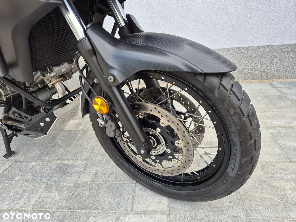 Suzuki V-STROM - 7