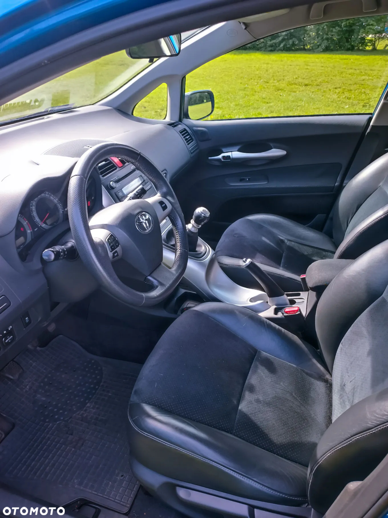 Toyota Auris - 13