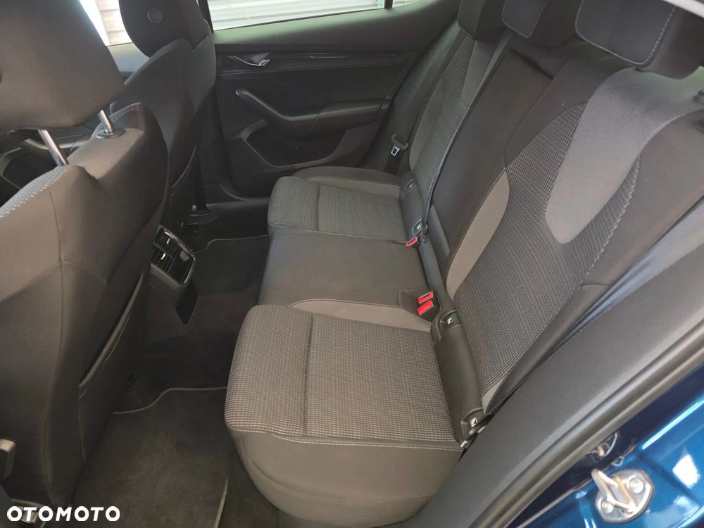 Skoda Octavia 2.0 TDI Ambition - 9
