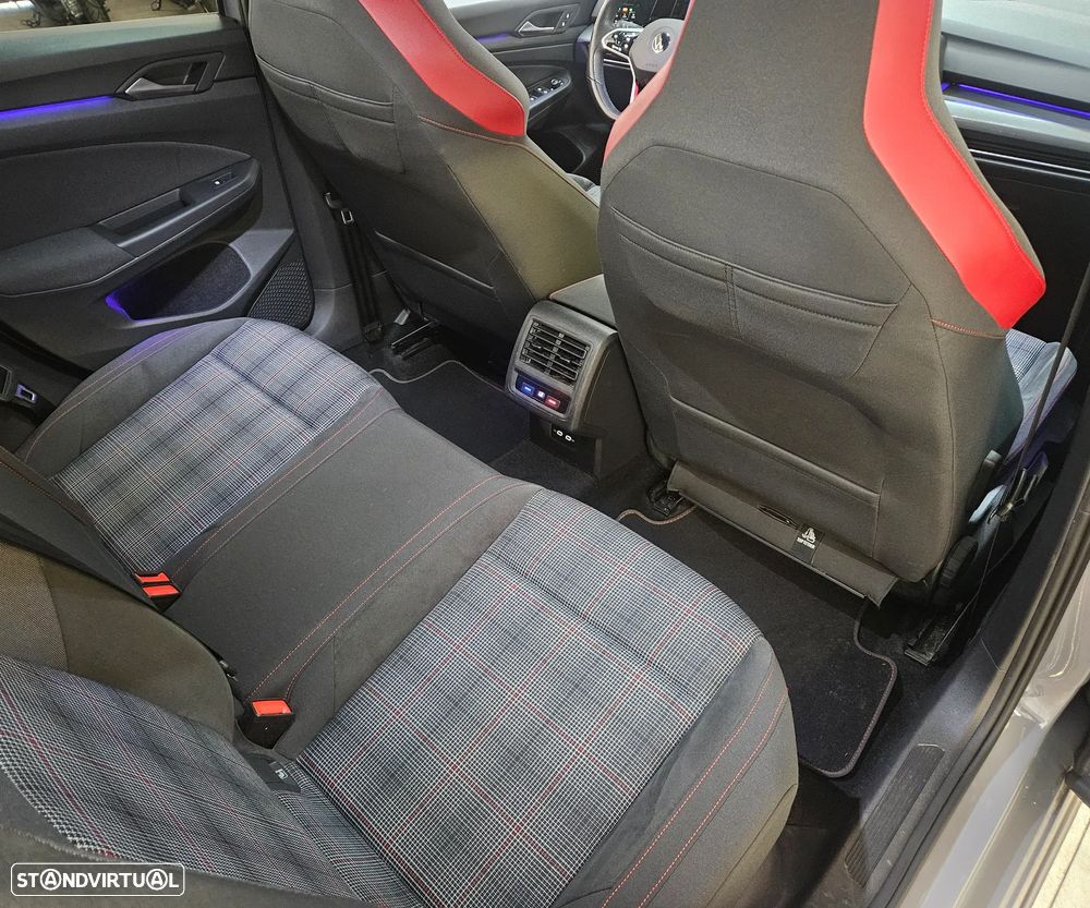 VW Golf 2.0 TSI GTI DSG Performance - 43
