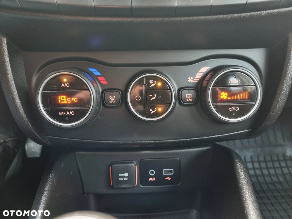 Fiat Tipo 1.4 T-Jet 16v Lounge - 13