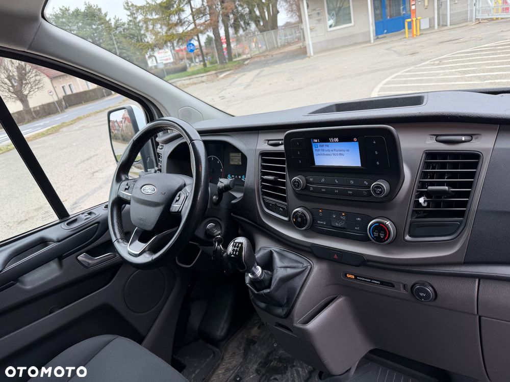 Ford Transit Custom - 25
