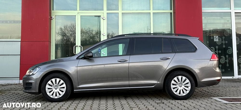 Volkswagen Golf - 19