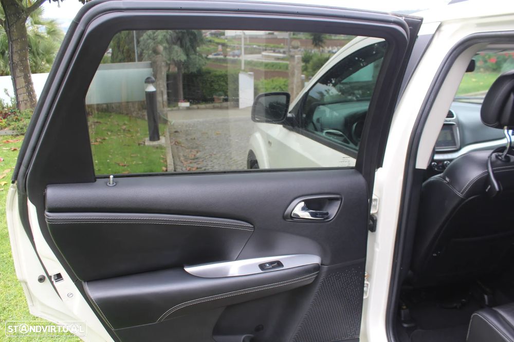 Fiat Freemont 2.0 Multijet 16V DPF Auto 4WD Lounge - 18