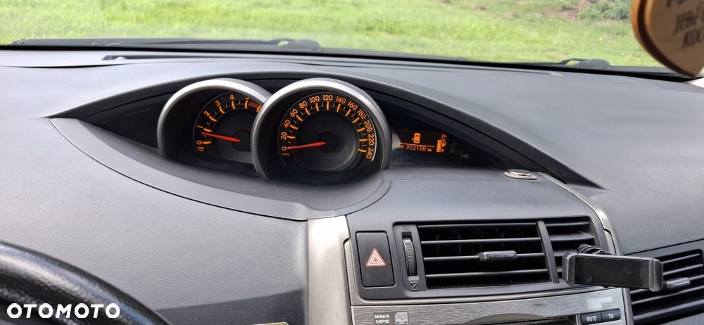 Toyota Verso - 7