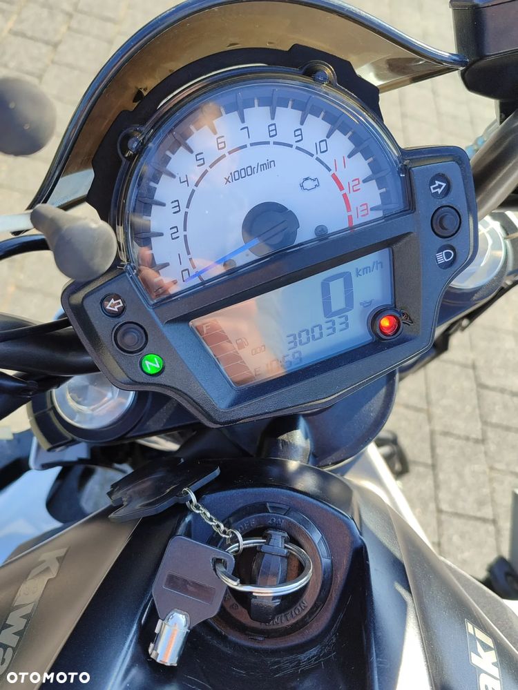 Kawasaki ER - 7