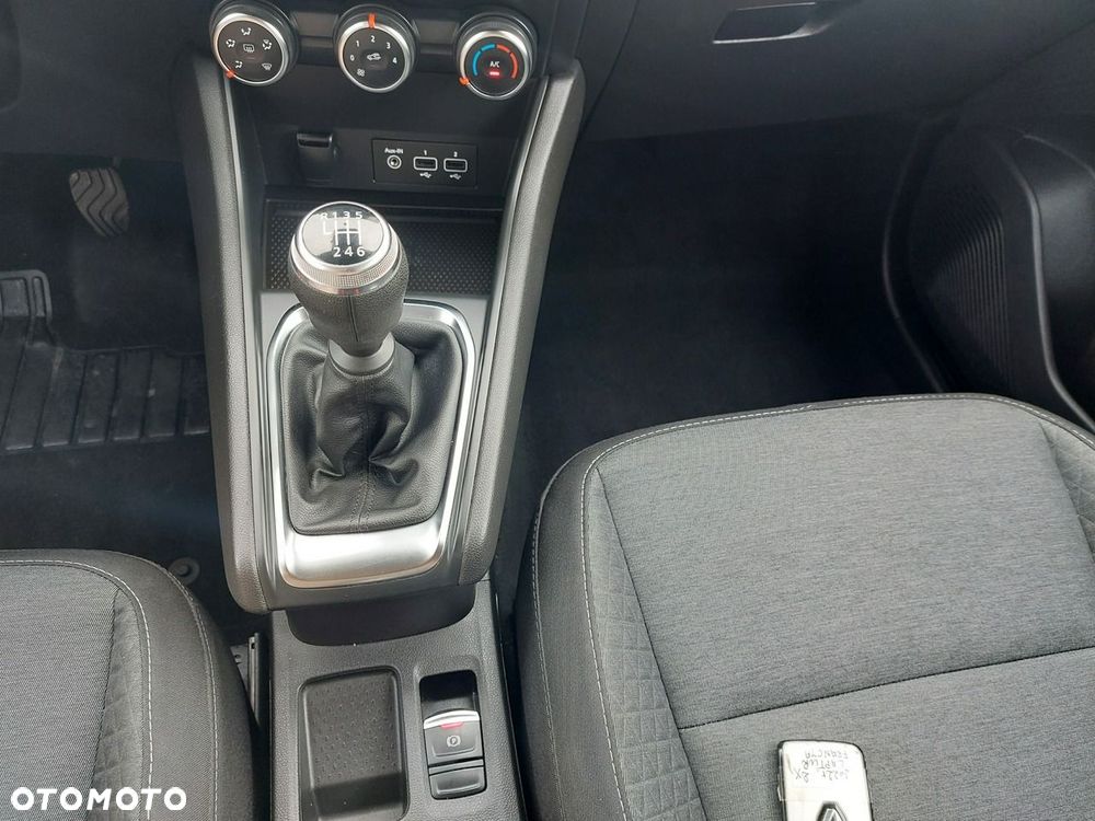 Renault Captur - 25