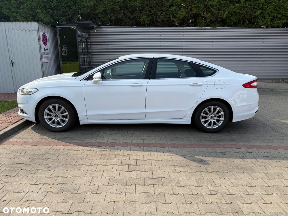 Ford Mondeo 2.0 Hybrid Titanium - 2