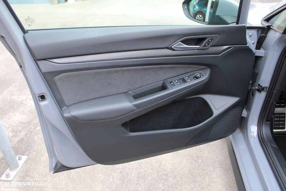 VW Golf 2.0 TSI GTI DSG Performance - 50