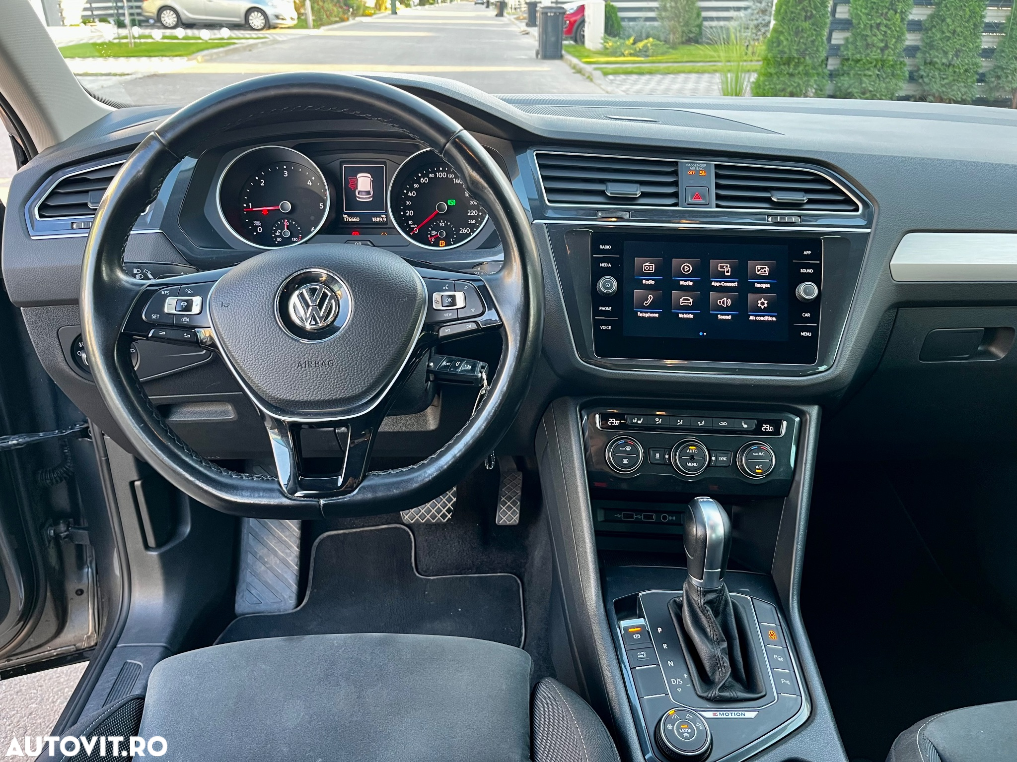 Volkswagen Tiguan 2.0 TDI 4Mot DSG Highline - 2