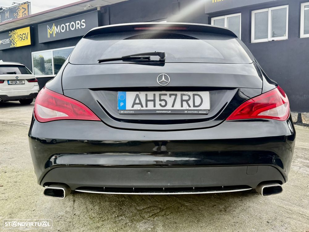 Mercedes-Benz CLA 220 d Shooting Brake AMG Line Aut. - 33