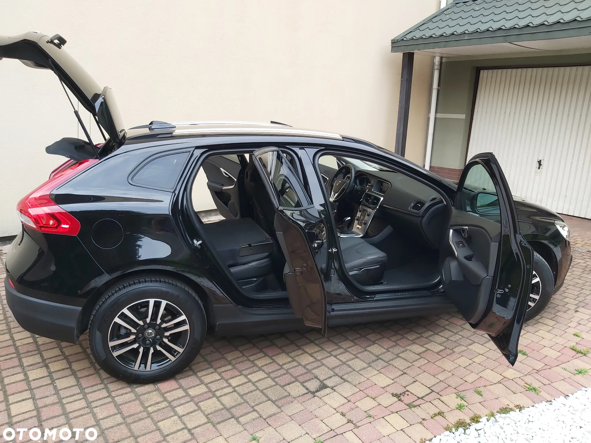 Volvo V40 D2 - 22