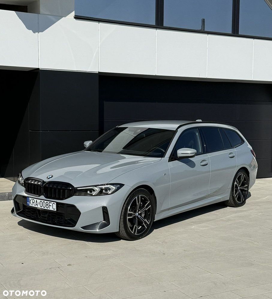 BMW Seria 3 330i xDrive M Sport - 10