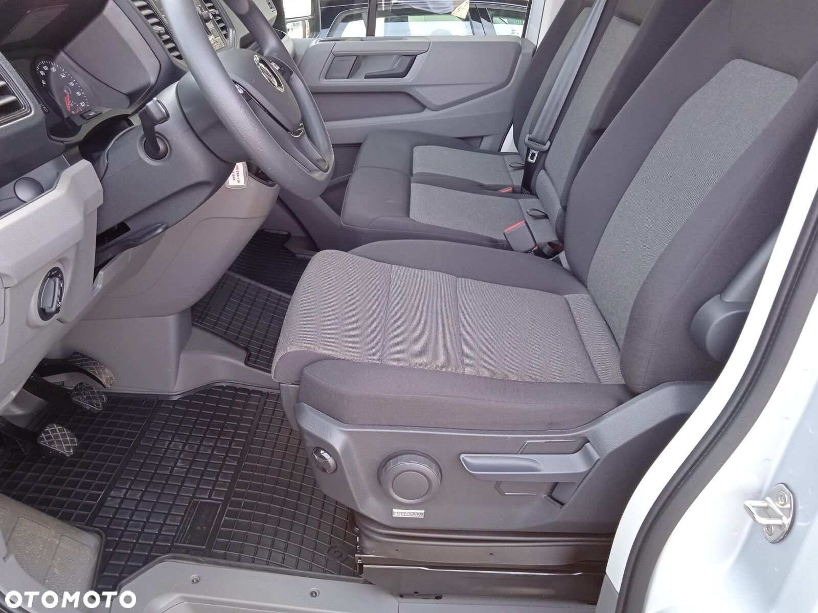 Volkswagen Crafter 35 - 9