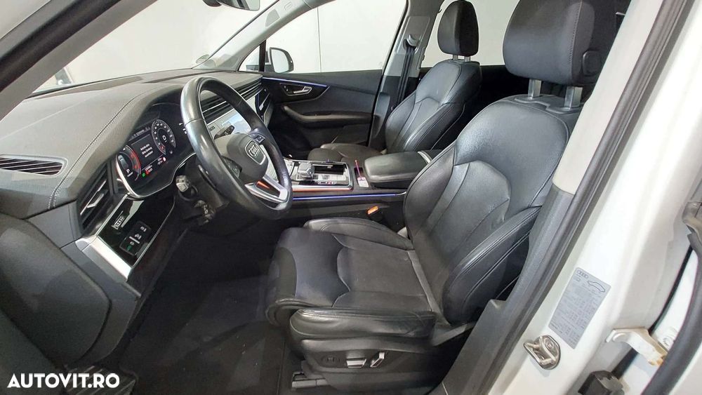 Audi Q7 - 9