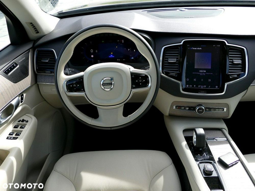Volvo XC 90 - 27