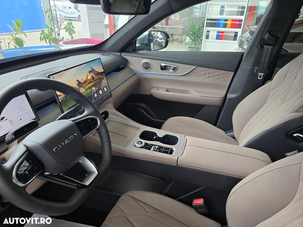 Chery Tiggo 8 1.5 TGDI DHT PHEV Unique - 2