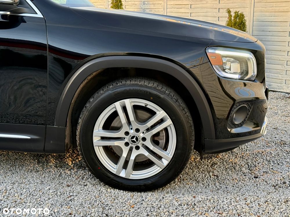 Mercedes-Benz GLB 250 4-Matic 8G-DCT - 33