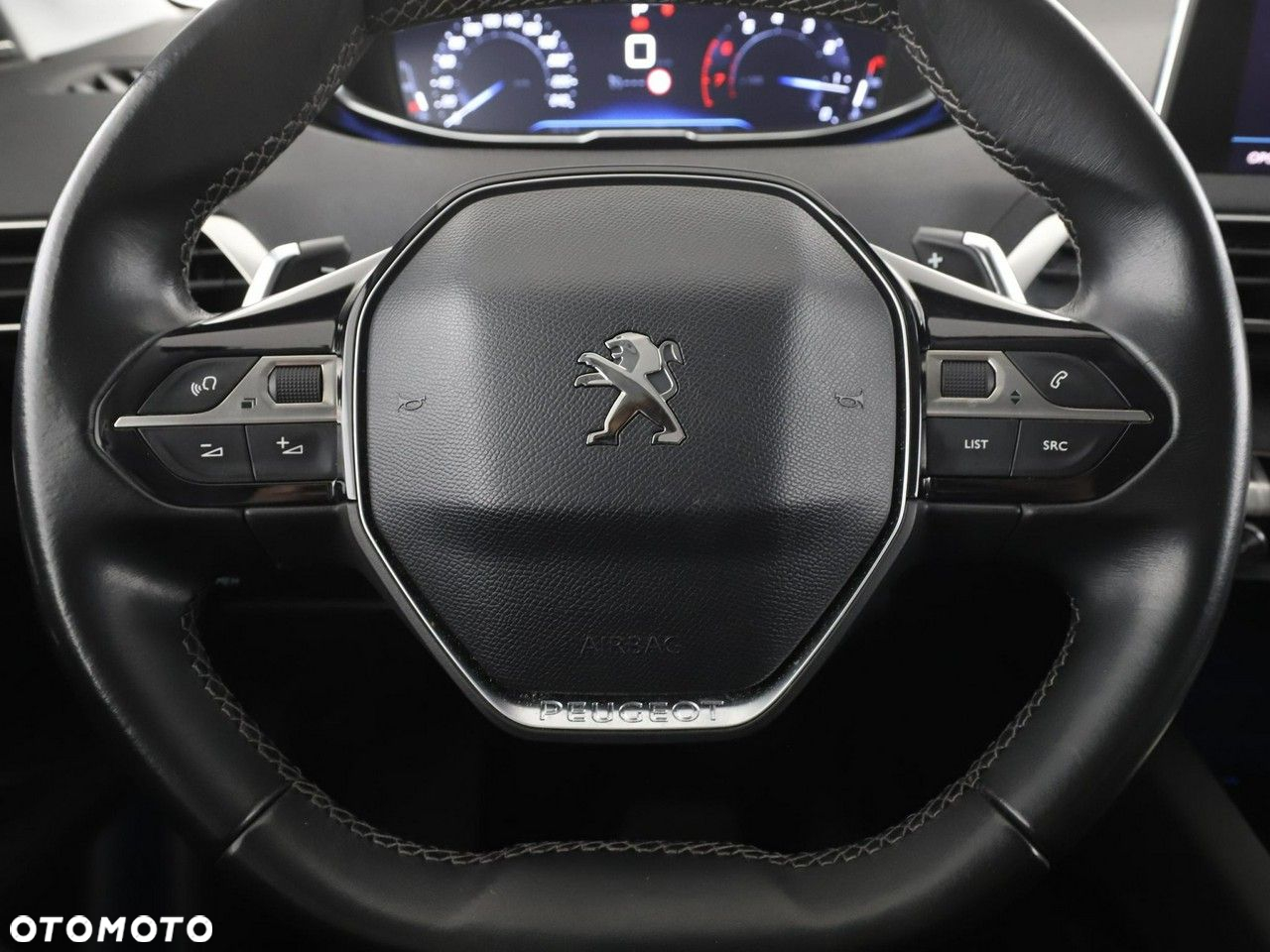 Peugeot 3008 1.2 PureTech Allure S&S EAT6 - 21